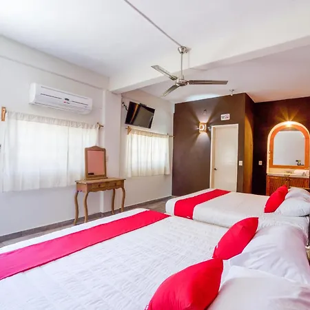 Oyo Hotel Posada Lys, Zihuatanejo