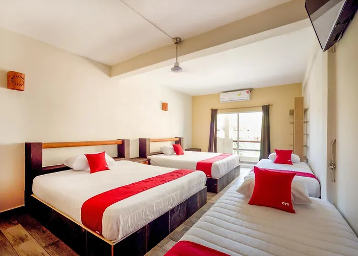Hotel Oyo Lys,
