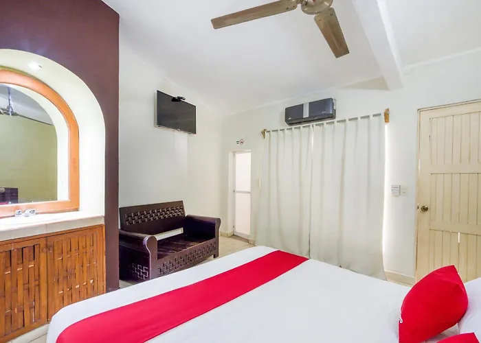 Hotel Oyo Lys, 4*