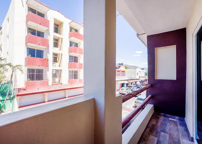 Hotel Oyo Lys, Zihuatanejo
